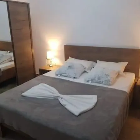Apartament Miraj 那沃达利